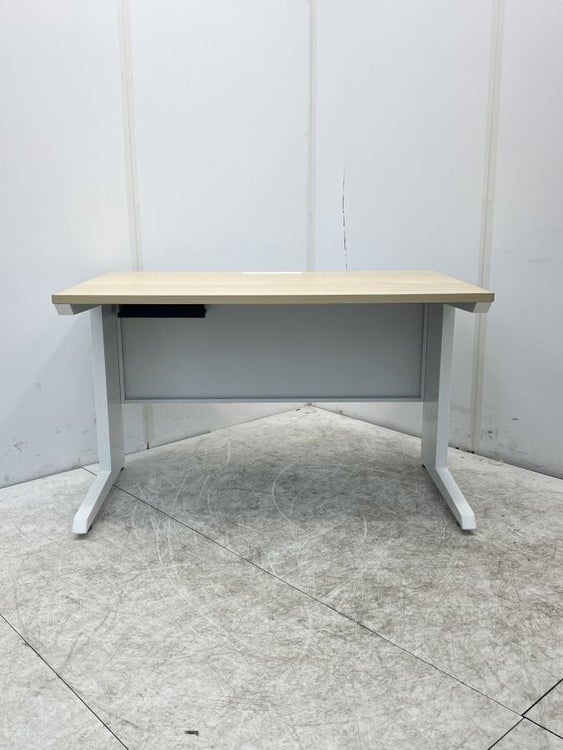 イトーキCZRシリーズ 1200平デスク 商品画像2