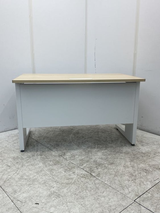 イトーキCZRシリーズ 1200平デスク 商品画像4