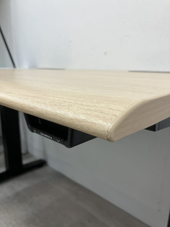 オカムラSwift(スイフト)シリーズ 1150電動昇降デスク 商品画像8