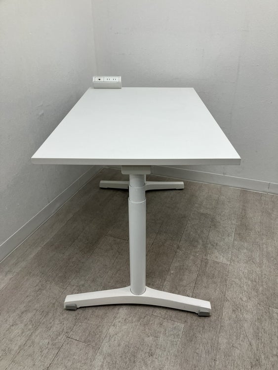 イトーキtoiro(トイロ)シリーズ 1200昇降テーブル 商品画像3
