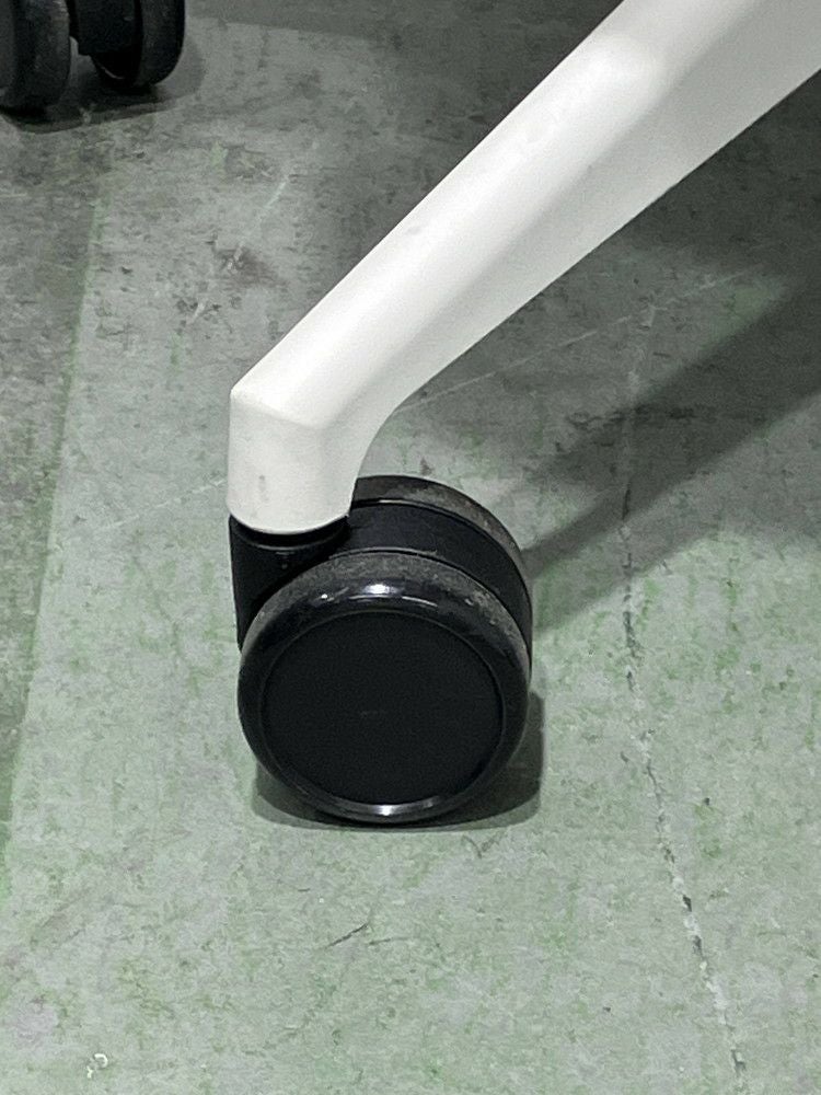 スチールケースSeries 1（シリーズ1）チェア 可動肘付シリーズワンチェア 商品画像10