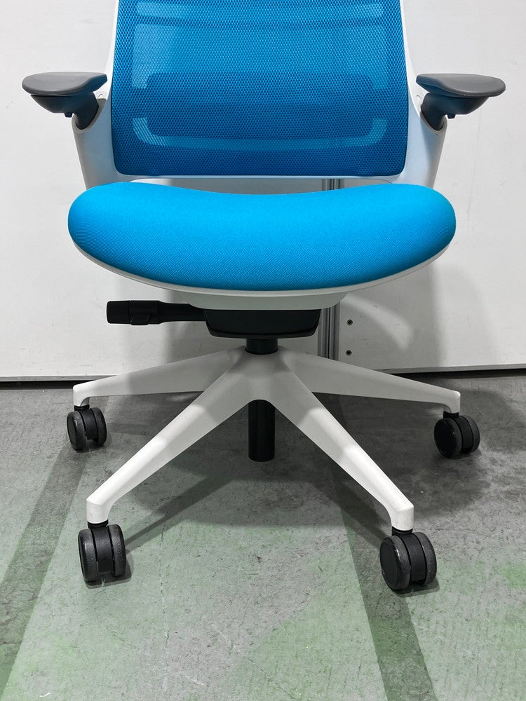 スチールケースSeries 1（シリーズ1）チェア 可動肘付シリーズワンチェア 商品画像13