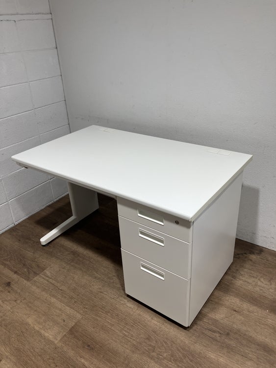 1200片袖デスク 商品画像1