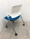コクヨピエガチェア ネスティングチェア 商品画像9