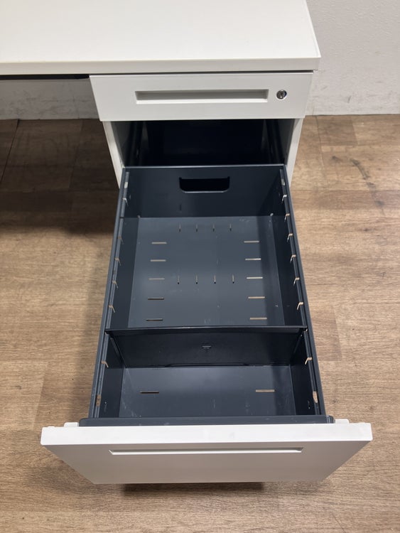 イトーキCZRシリーズ 1400片袖デスク 商品画像9