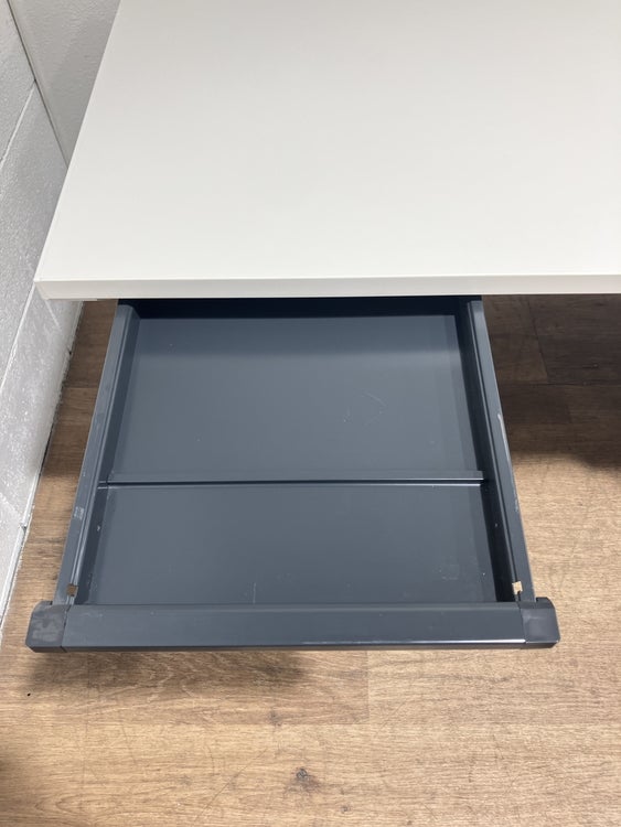 イトーキCZRシリーズ 1400片袖デスク 商品画像13