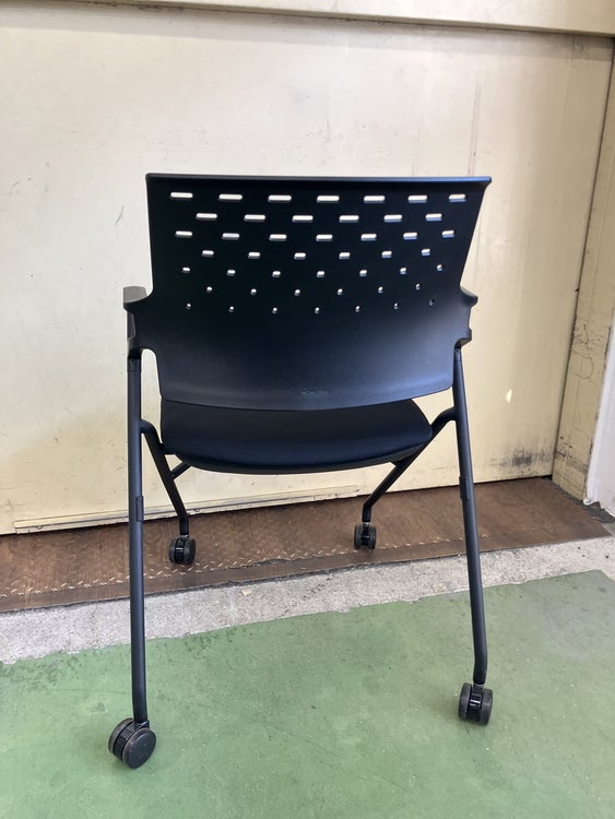 コクヨピエガチェア ネスティングチェア2脚セット 商品画像4