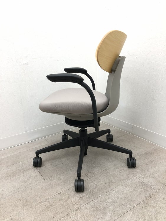 コクヨingLIFE(イングライフ)シリーズ 固定肘付イングライフチェア 商品画像3