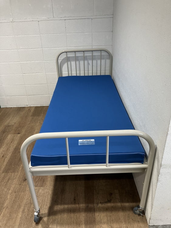 コクヨ病院用ベッド 商品画像2