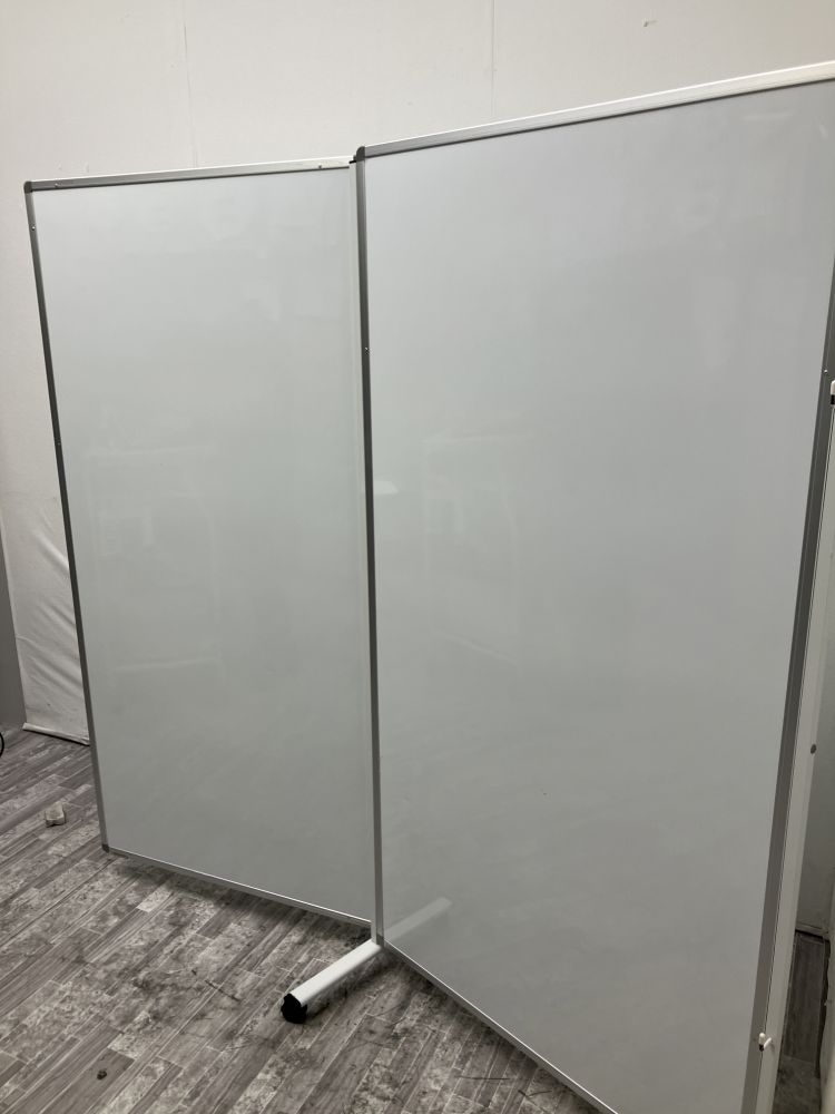 2連結ホワイトボードパーテーション 商品画像2