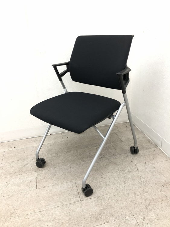 コクヨピエガチェア ネスティングチェア 商品画像1