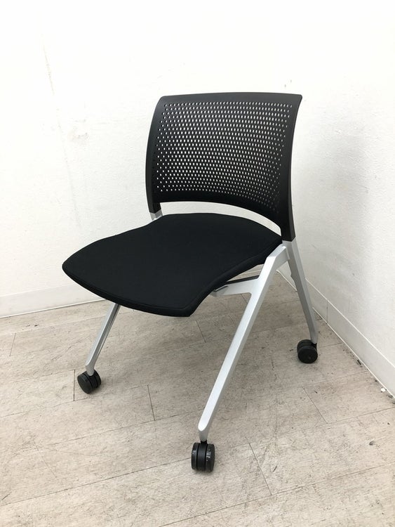 コクヨスプラインシリーズ ネスティングチェア 商品画像1