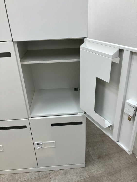 ナイキCWシリーズ 6人用パーソナルロッカー 商品画像4