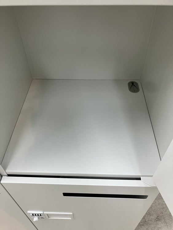 ナイキCWシリーズ 6人用パーソナルロッカー 商品画像6