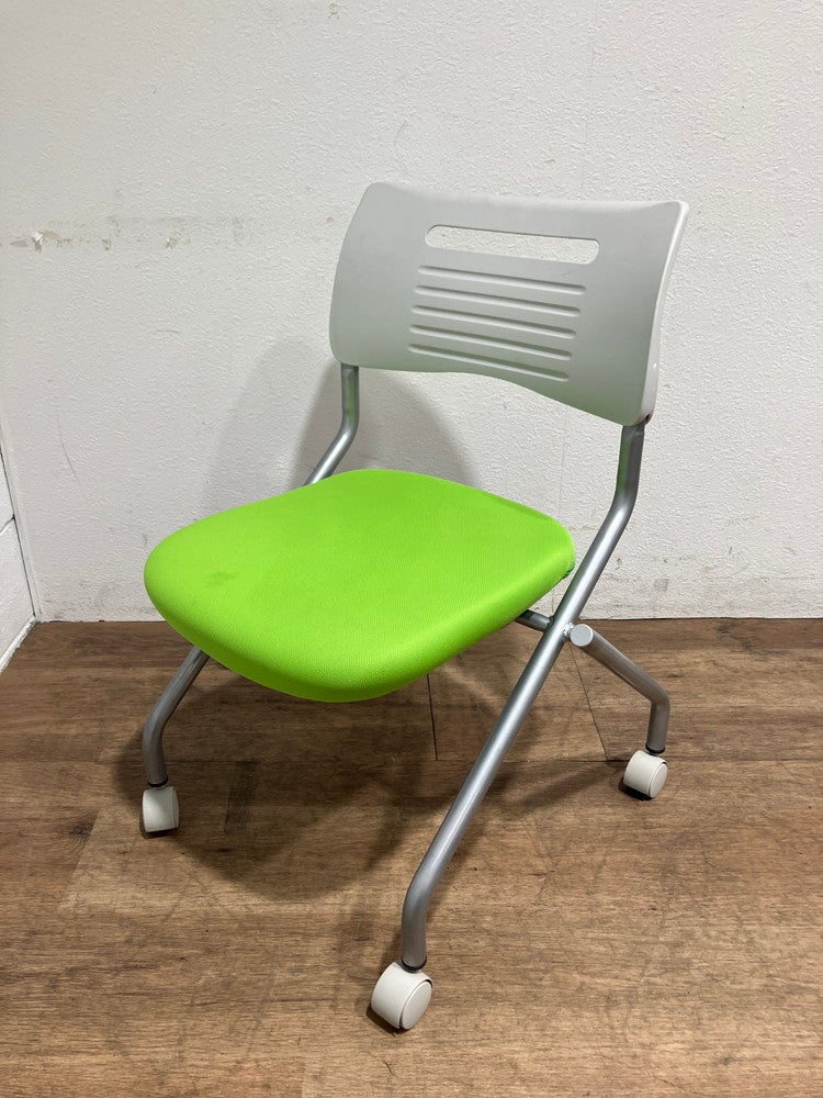 ネスティングチェア 商品画像1