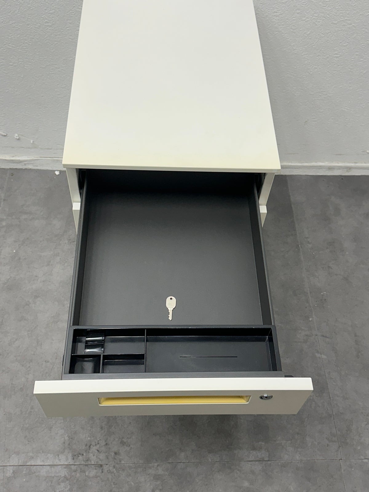 井上金庫インワゴン 商品画像3