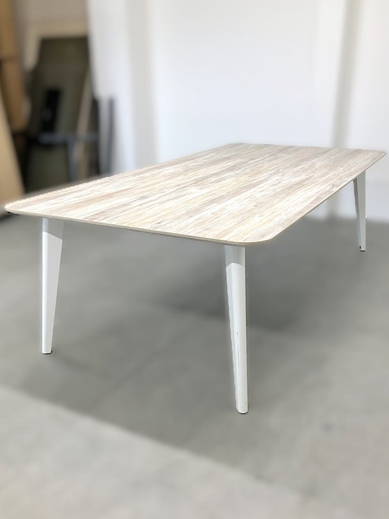 オカムラライブスシリーズ 2400ミーティングテーブル 商品画像3