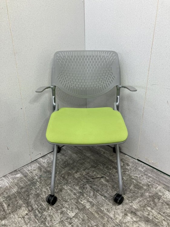 オカムラRuna(ルナ)シリーズ 肘付ルナチェア 商品画像2