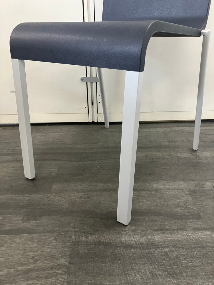 Vitra（ヴィトラ）03チェア 03チェア2脚セット 商品画像6