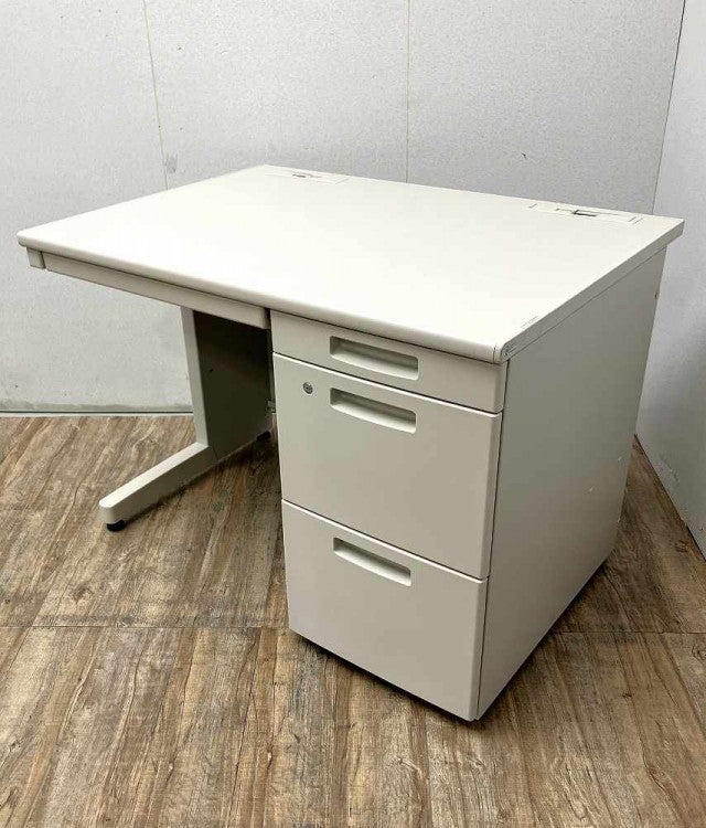 コクヨ1000片袖デスク 商品画像2