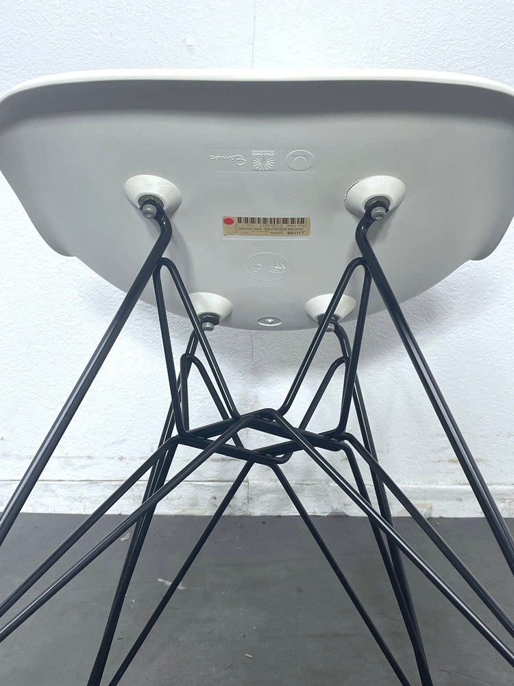 HermanMiller（ハーマンミラー）DSR サイドシェルチェア 商品画像8