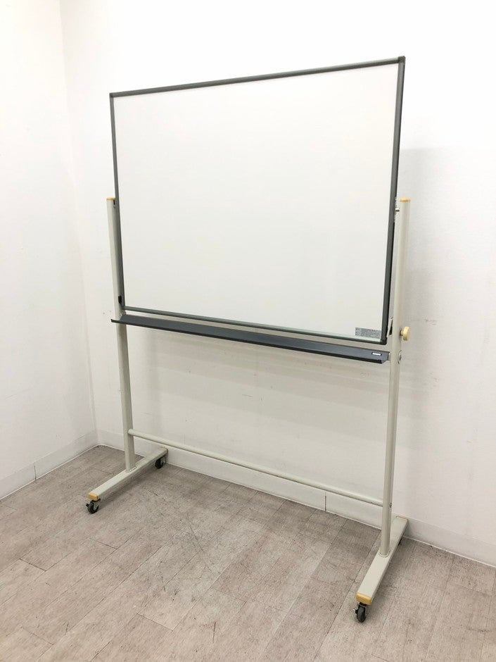コクヨ1200脚付ホワイトボード 商品画像1