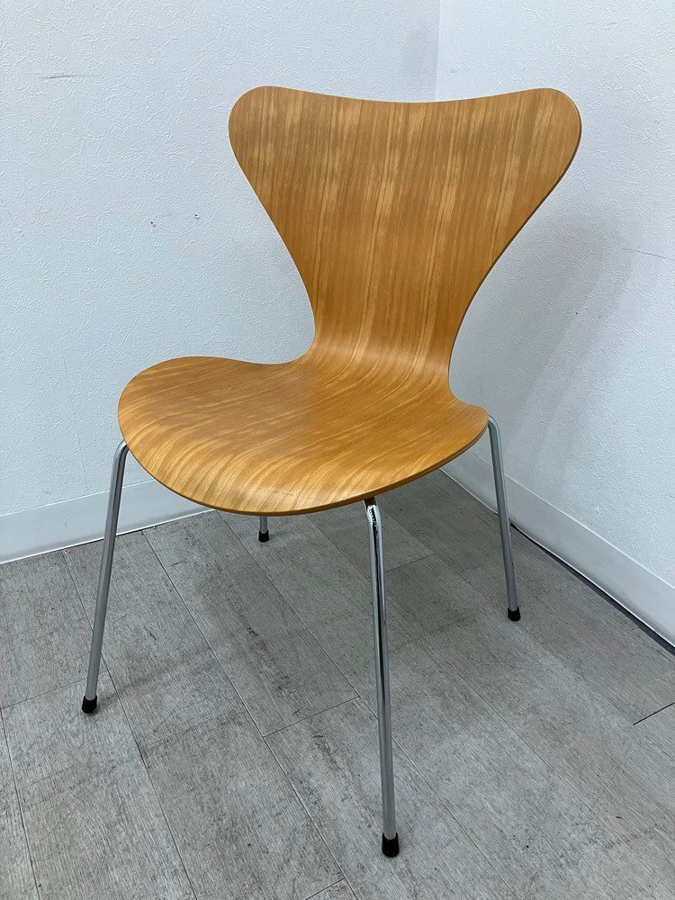 フリッツ・ハンセン(Fritz Hansen)セブンチェア セブンチェア 商品画像1