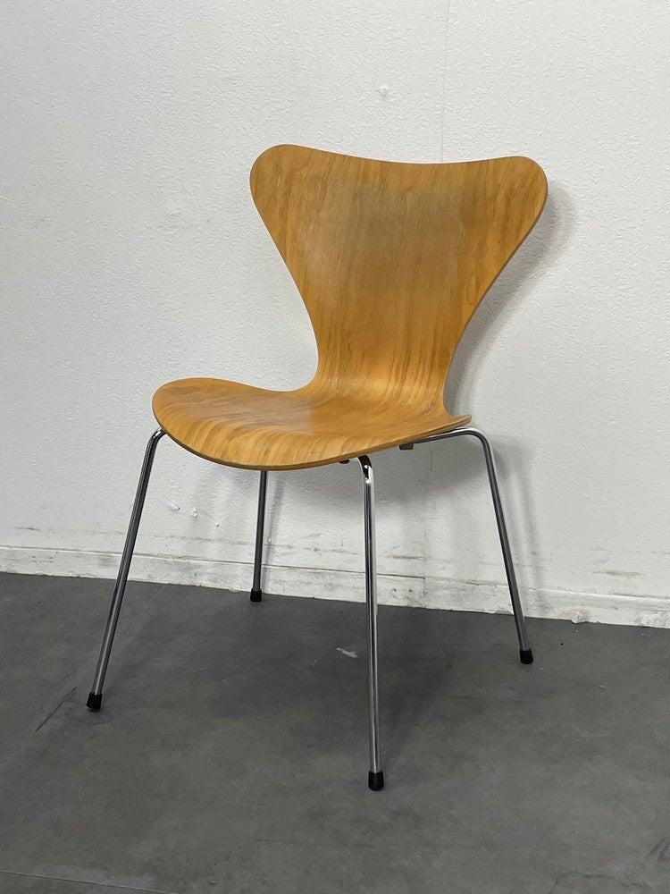 フリッツ・ハンセン(Fritz Hansen)セブンチェア 商品画像1