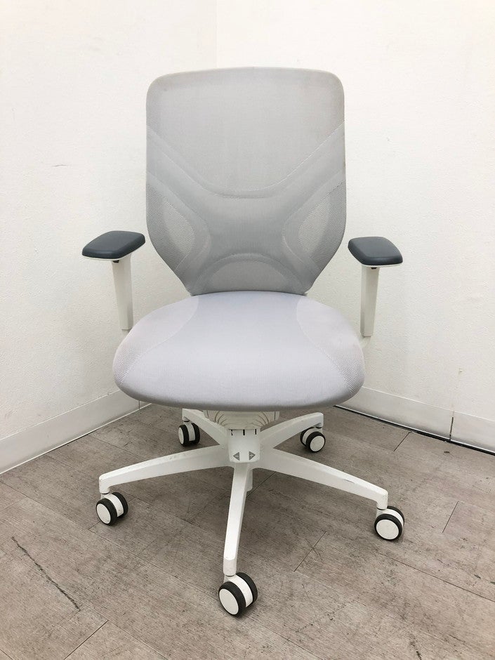 Wilkhahn（ウィルクハーン）184range IN 可動肘付INチェア 商品画像2