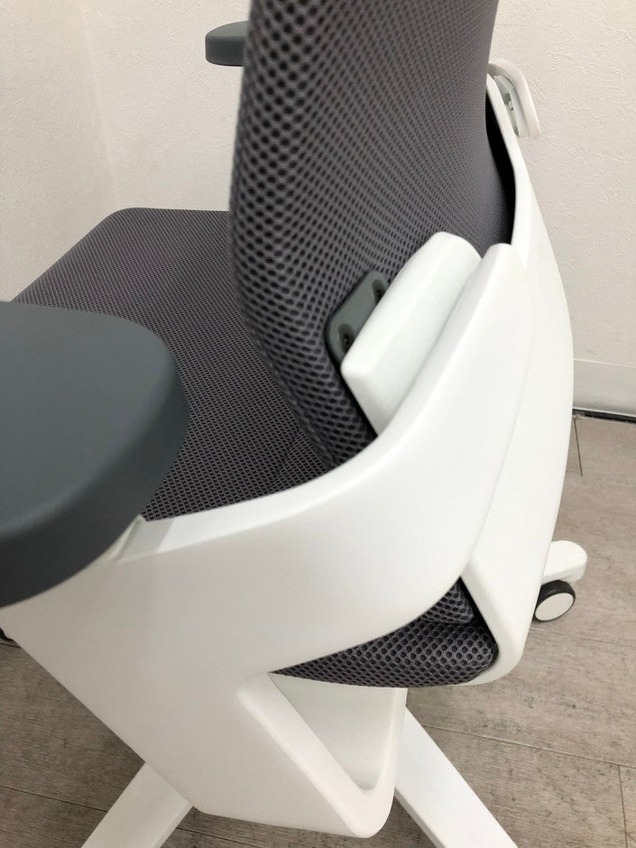 Wilkhahn（ウィルクハーン）ONチェア 可動肘付ONチェア 商品画像10