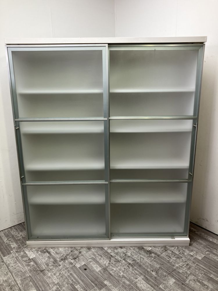 ガラス引違い書棚 商品画像1