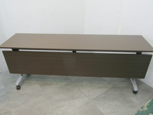 イトーキトラディカシリーズ 1800サイドスタックテーブル 商品画像3