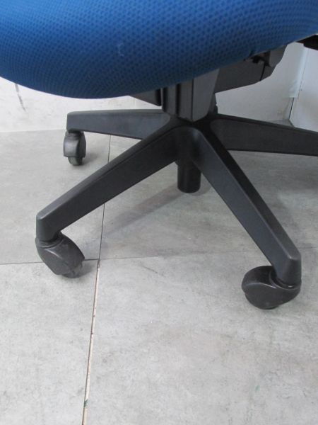 コクヨピコラ(picora)チェア 肘付きピコラチェア 商品画像7